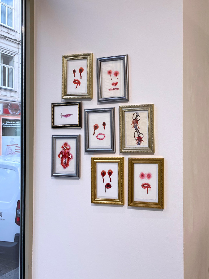 »1 € Shop Familie«
Readymade collage
Tattoos
2023